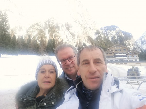 Giuliana Boscheri con Marcello e Stefano Vietina