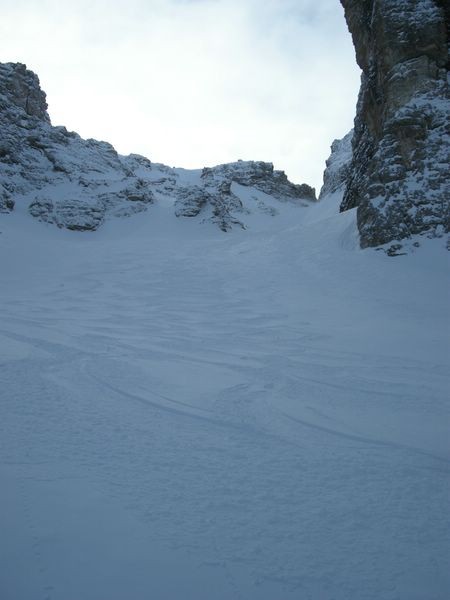 Primo tratto, poche tracce e ottima neve!