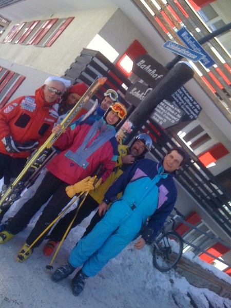 Gli sciatori del Mercoledì fotografati da una.............Svizzera!.JPG