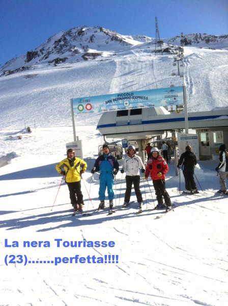 23 nera Touriasse.JPG (619.78 KiB) Visto 6977 volte 23 nera Touriasse.JPG