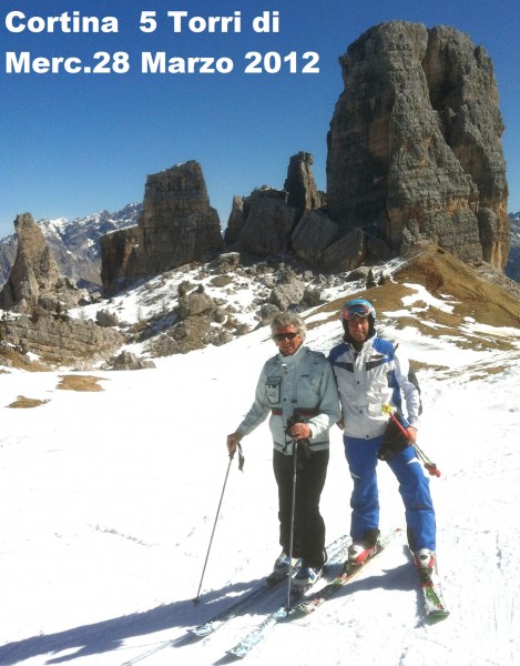 Alberto e Marcello davanti alle 5 torri.JPG (499.1 KiB) Visto 8373 volte Alberto e Marcello davanti alle 5 torri.JPG