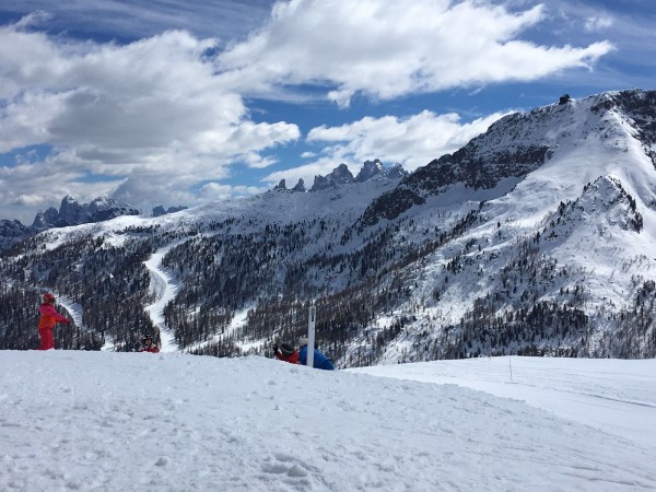 Col Margherita visto dal rifugio Paradiso