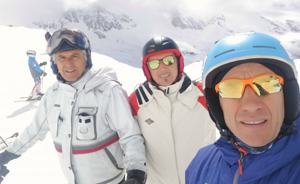 Val Senales Lun.30-4-18 Alberto,Gianfranco e Marcello.jpg (942.71 KiB) Visto 25649 volte Alberto V.,Gianfranco T.e Marcello