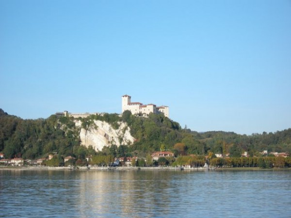 Rocca di Angera da Arona