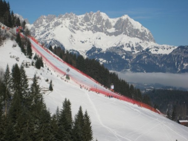 n7920817_50108852_7036.jpg (51.52 KiB) Visto 6175 volte indovinate che pista è...